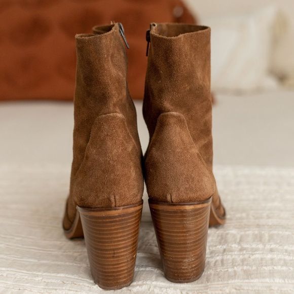 Women’s Crosswalk Brown Suede Ankle Boots size 41 (US 10) - Picture 7 of 12